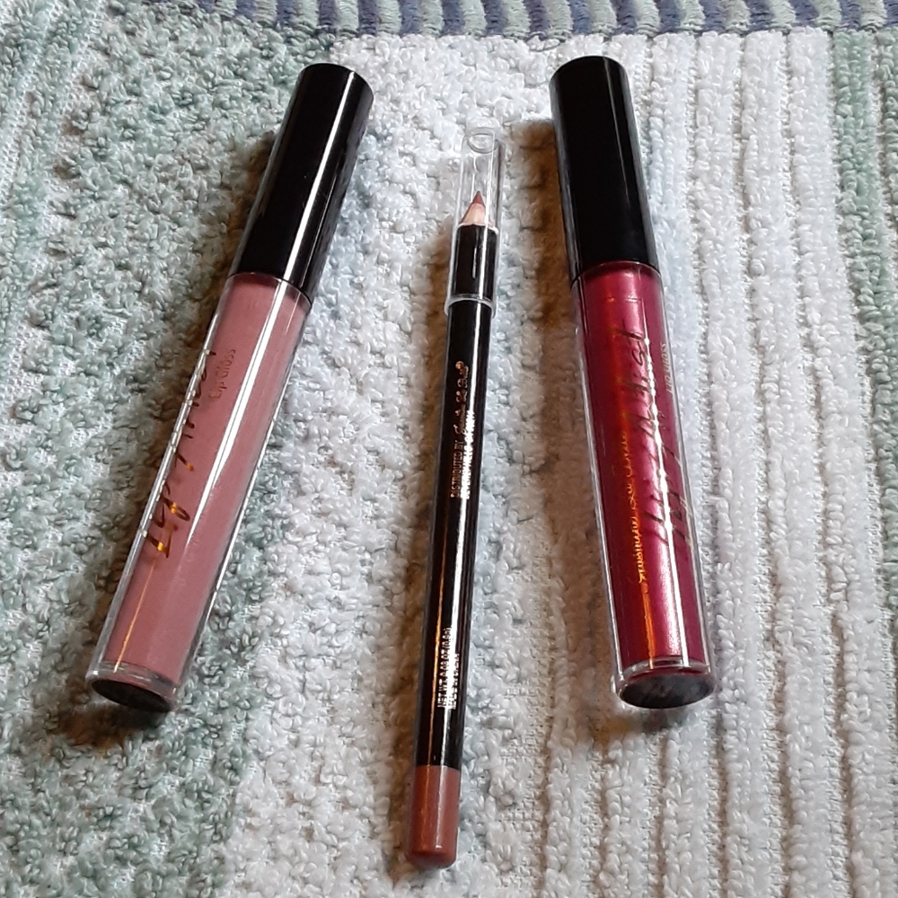 💄💄Jasmine La belle Lip gloss and lip pencil